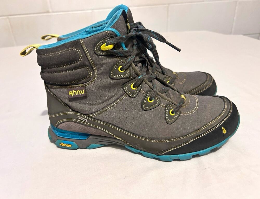 Ahnu Women’s Hiking Boots Gray/Blue/Yellow Vibram Sole US 9